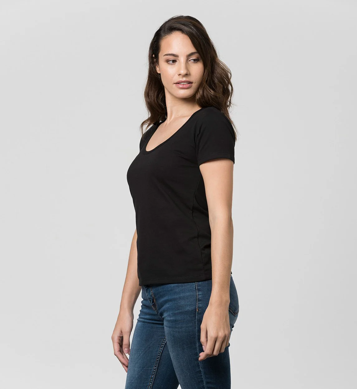 Camiseta mujer antisudor cuello escotado Negro - Image 3