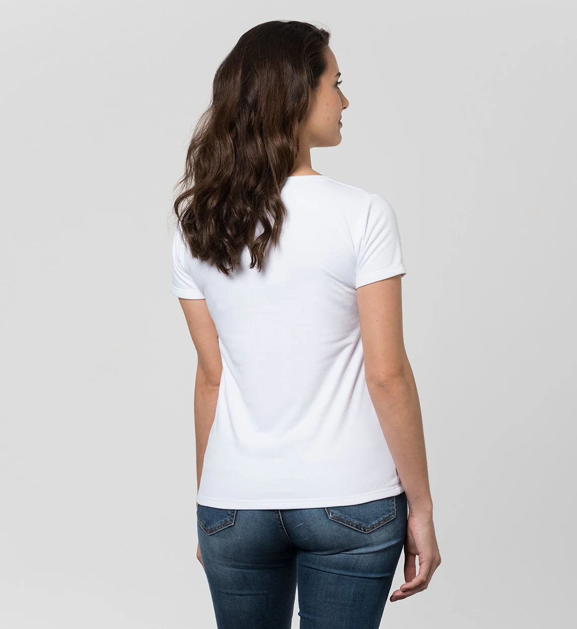 Camiseta Mujer Antisudor MaxDry Cuello Grande Protección Axilar Extra - Image 7